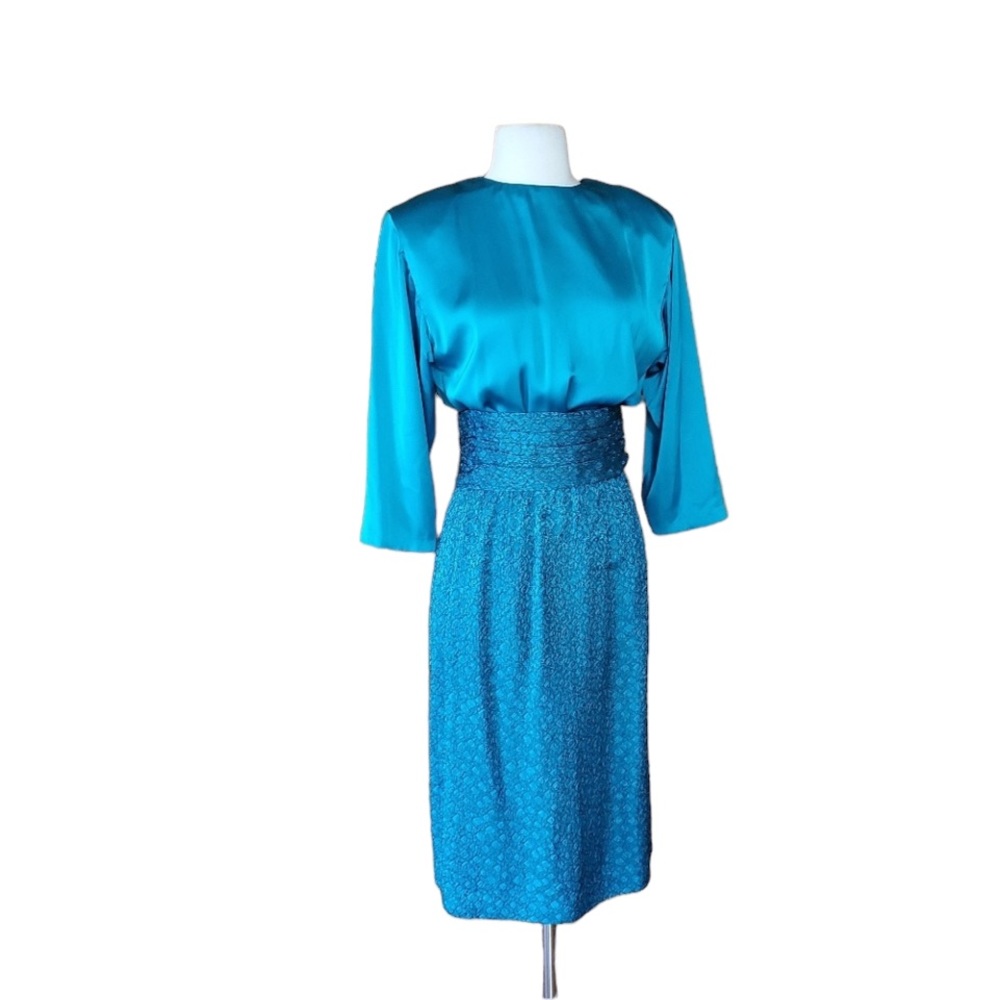 1980s Unlabeled Rayon Dress